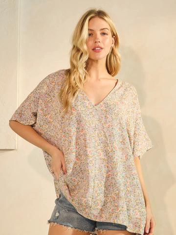 Floral Print Oversized V-Neck Top (Small-XL)