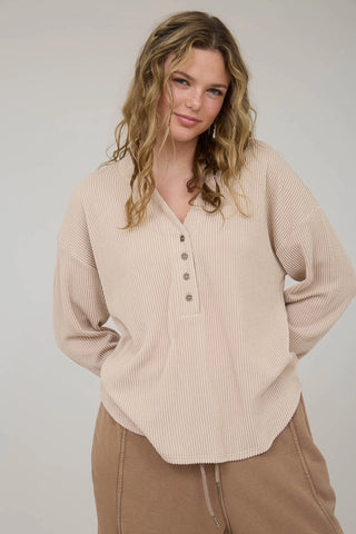 KHAKI  HENLEY