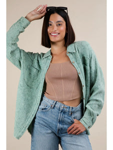 THE ESSENTIAL BUTTON DOWN-GREEN