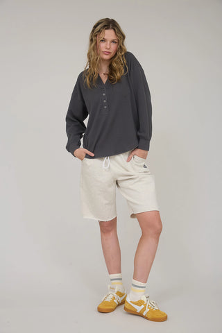 CHARCOAL HENLEY